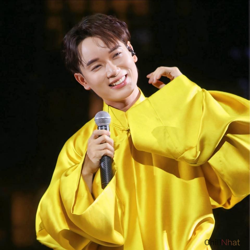 Trúc Nhân lần đầu ra mắt fanpage chính thức dành cho fan mang tên "Nhàn Phi Cung".