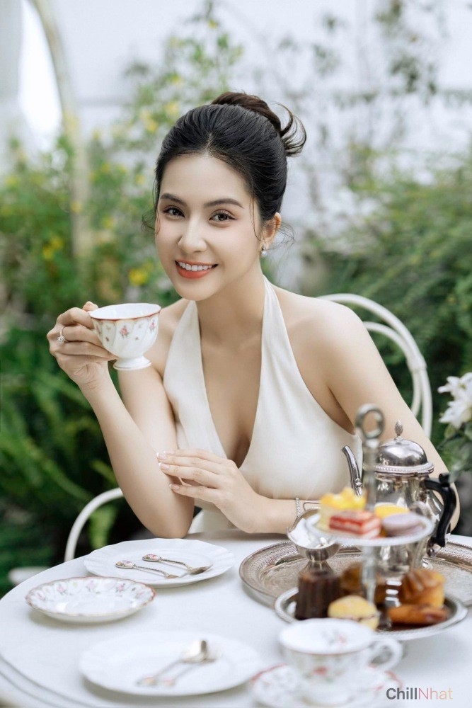 Nữ diễn viên không xuất hiện trong buổi làm việc cũng như không có đại diện hợp pháp.