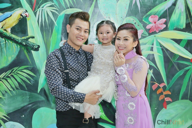 Bình Tinh và Nhật Minh vẫn giữ mối quan hệ tốt để chăm lo cho con gái chung.