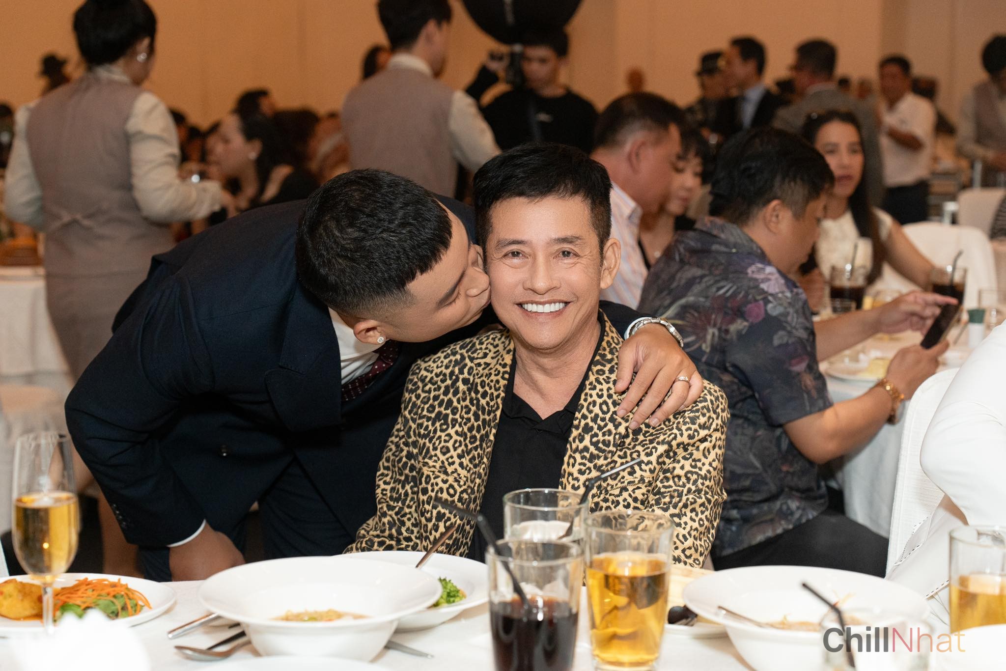 Đại diện gia đình Tấn Beo đã trả lời báo chí về quyết định không mời Tấn Bo.